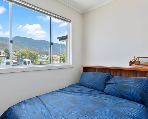 Centenary Cres New 2 6